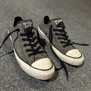 Converse All Star Gray Unisex size 6.5/ Women’s 8.5